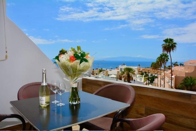 Marisol Beautiful Apartment With Oceanview Адехе Экстерьер фото